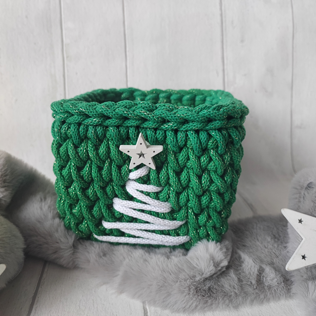 koszyk kwadratowy zielony z choinką i gwiazdką